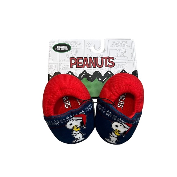 Peanuts Snoopy Baby Christmas Slippers (3-6 months) NWT - Picture 2 of 3